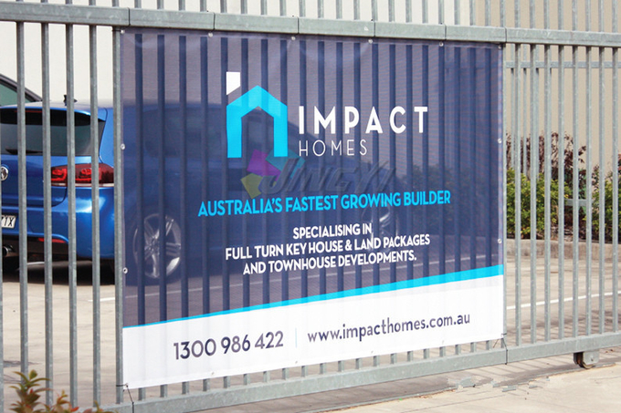 UV Resistant Large Format Mesh Banners 1.02m - 3.20m Width For Outdoor Advertising