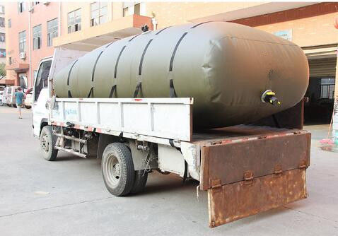 Vehicle Bladder Fuel Tank ，20000L Collapsible Fuel Container Tensile Strength Liquid Containment Fuel Bladder