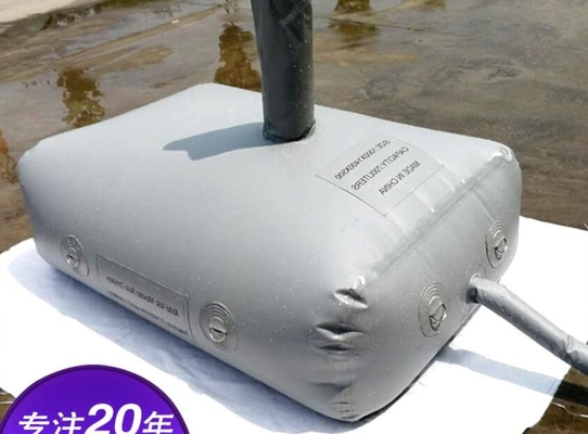 2000 Liters Fire Fighting PVC Tarpaulin Water Storage Tank  Long Pipes Design Drought Resistance