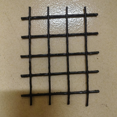 Industrial Grade PVC Coated Polyester Mesh Geogrid For Railway Or Soft Soil Foundation