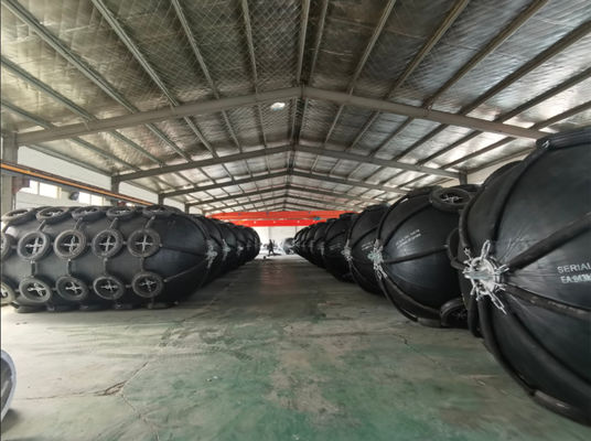 Yokohama Type Rubber Boat Fenders Pneumatic Defense Submarine Fender