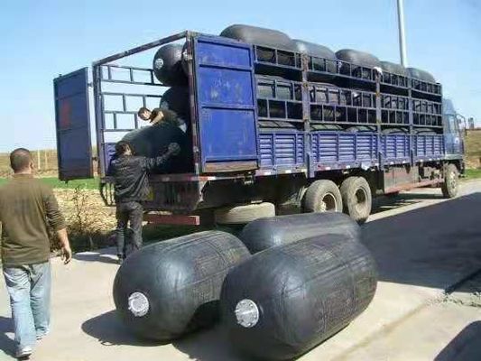 Anti Abrasion Inflatable Rubber Boat Fenders Pneumatic Defense